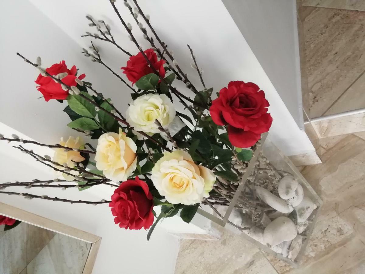Rose Apartament *